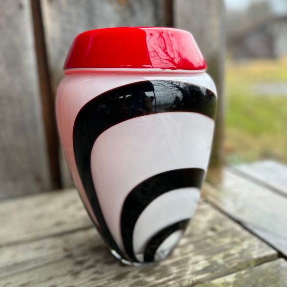 Murano Style Heavy Blown Glass Vase 9” White with Black Swirls Red Mouth - Picture 3 of 10